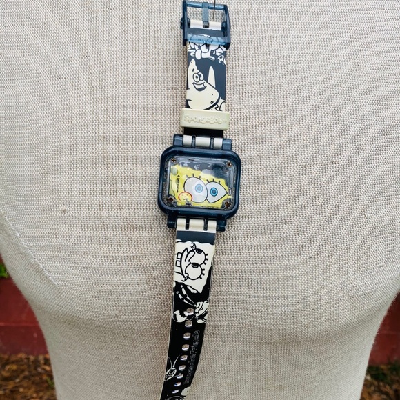 Watch - Picture 4 of 5